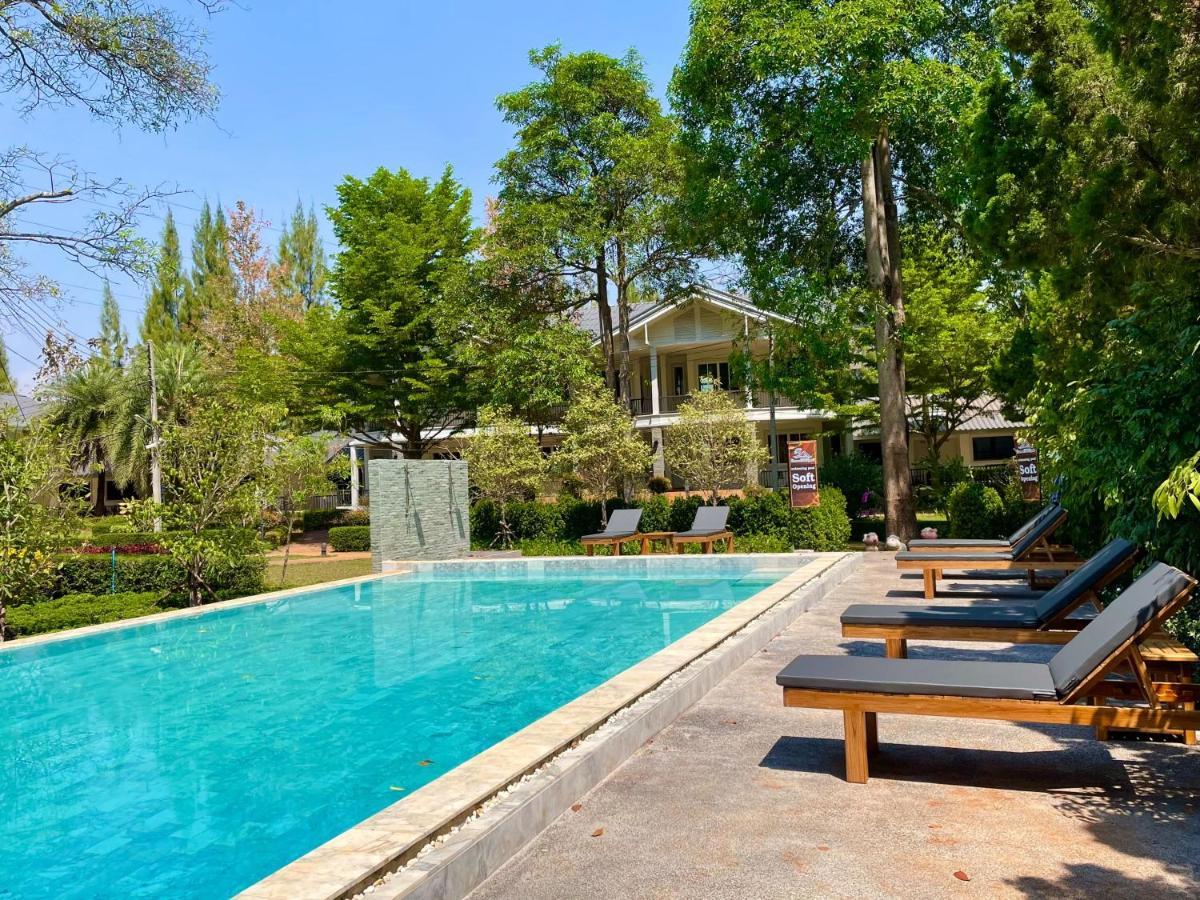 Diamond Hill Resort Nong Nam Daeng Exteriör bild