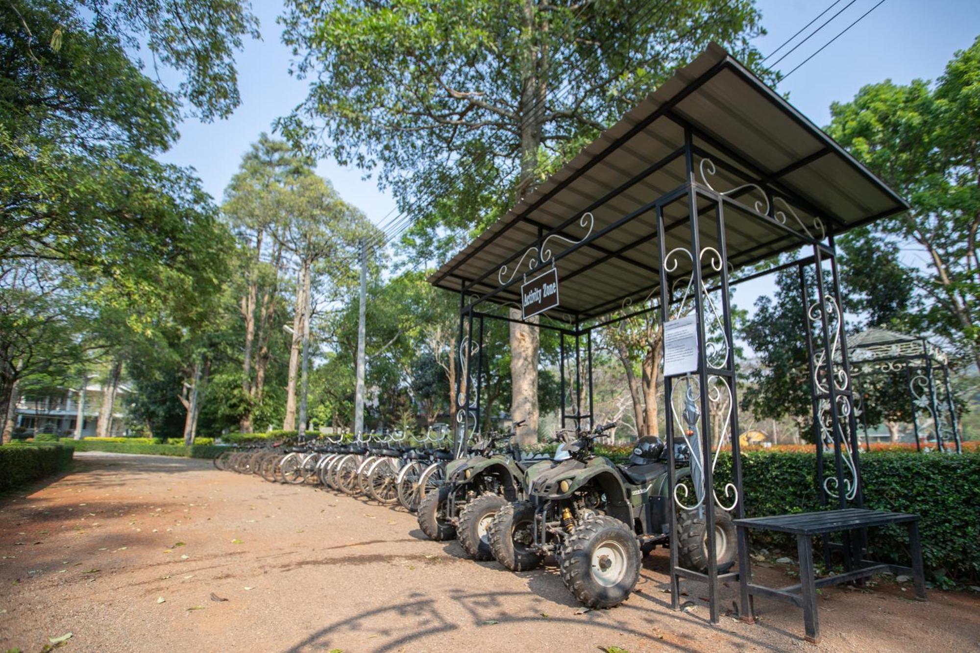 Diamond Hill Resort Nong Nam Daeng Exteriör bild