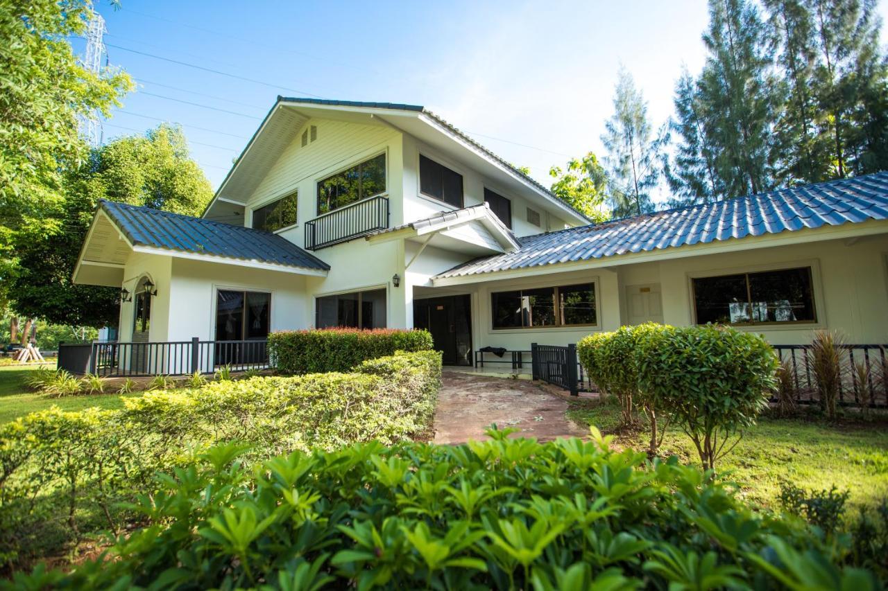 Diamond Hill Resort Nong Nam Daeng Exteriör bild