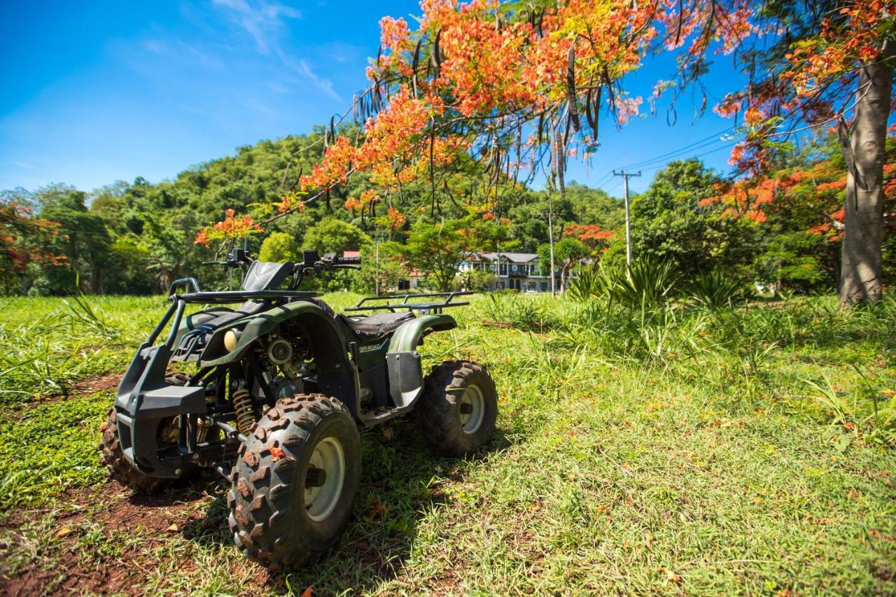 Diamond Hill Resort Nong Nam Daeng Exteriör bild